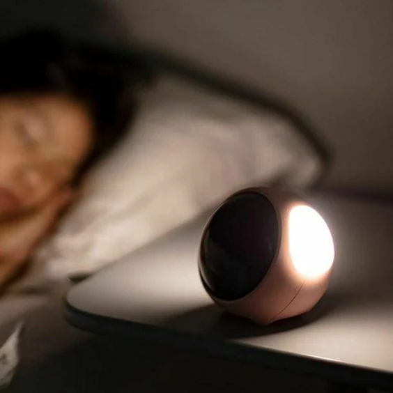 EmojiWake: Unique Emoji Display Alarm Clock with Fun Expressions, Dual Alarms, Snooze Function & Adjustable Brightness - Image 6