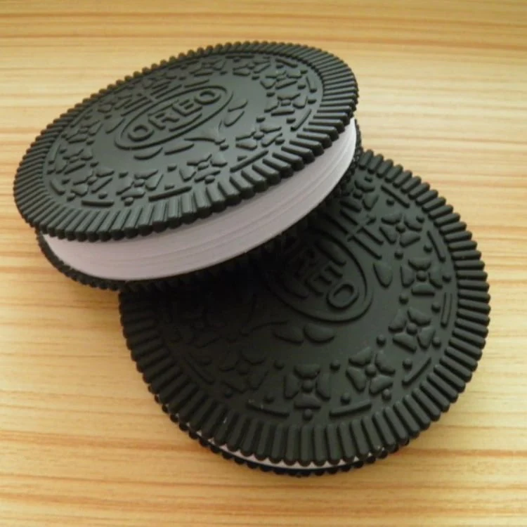Oreo: Fun Handy Cookie Notepad with Realistic Biscuit Design for School, Office & Gifting - Image 3
