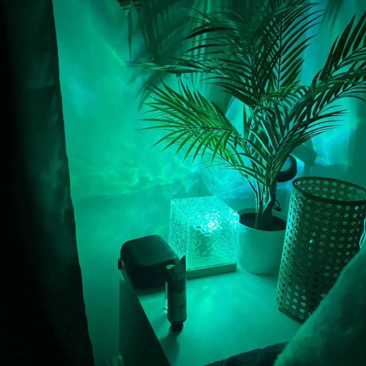 PrismCube: Soothing Ambient Ocean Wave Lamp with 3D Water Effect, 16-Color LED Projection & Remote Control for Relaxing Room Décor - Image 3