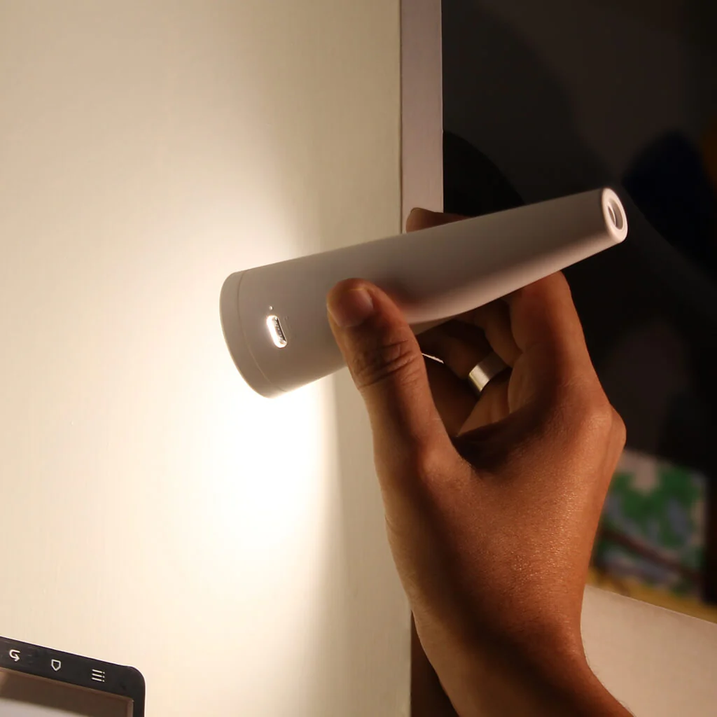 Silly: Flexible Multi-Use LED Lamp with Rechargeable Design, 3 Color Modes & Clip-On Feature for Reading & Desk Use - Image 11